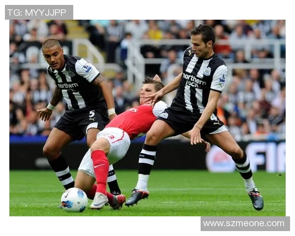 鲁容贝对阵埃弗顿的精彩较量将如何影响英超争冠格局